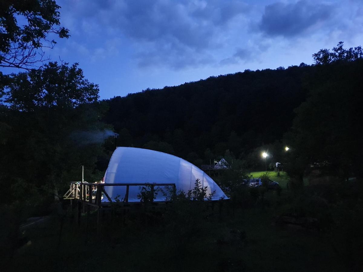 Hotel Sunrise Glamping Retreat Galesu Exterior foto