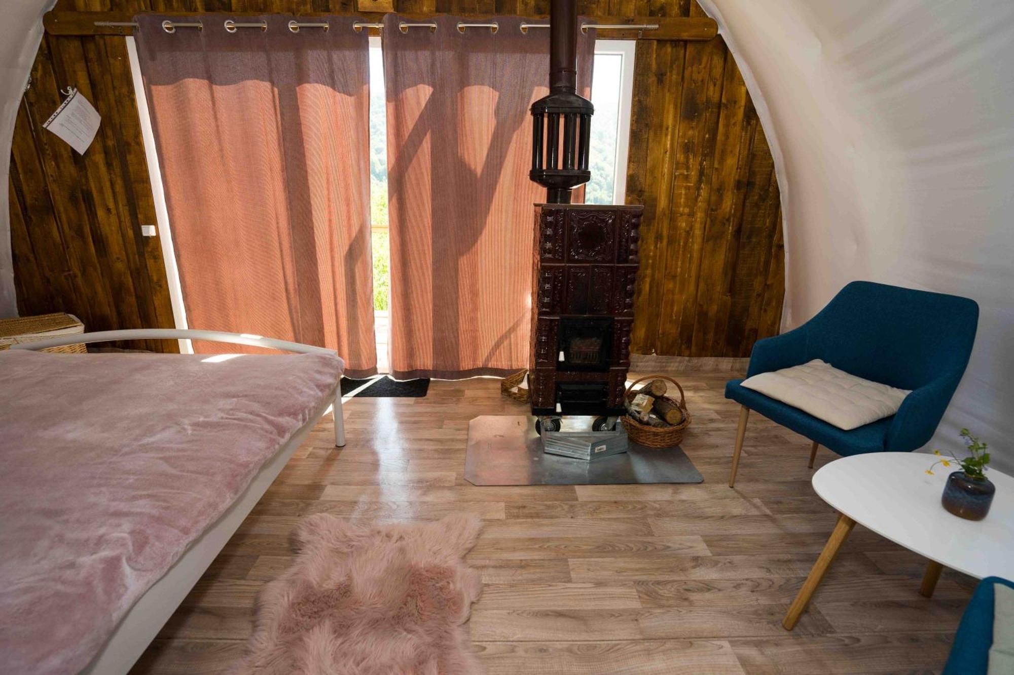 Hotel Sunrise Glamping Retreat Galesu Habitación foto